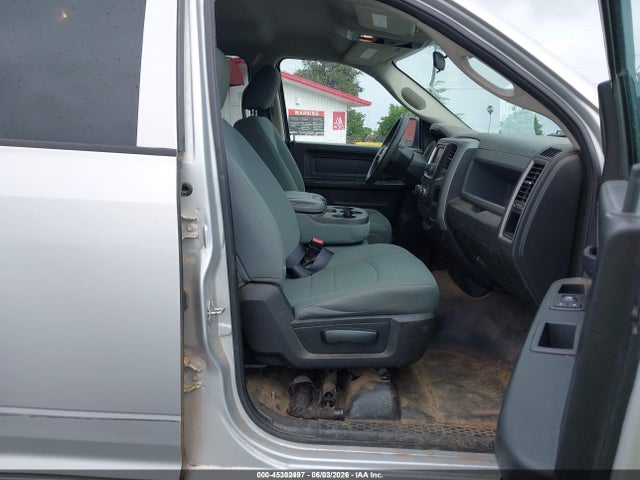 45302497 :رقم المزاد ، 1C6RR7FG4JS326102 vin ، 2018 Ram 1500 Tradesman  4x4 6'4 Box مزاد بيع