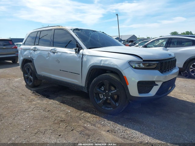 Продажа на аукционе авто 2025 Jeep Grand Cherokee Altitude X 4x4, vin: 1C4RJHAG5SC363880, номер лота: 45302520