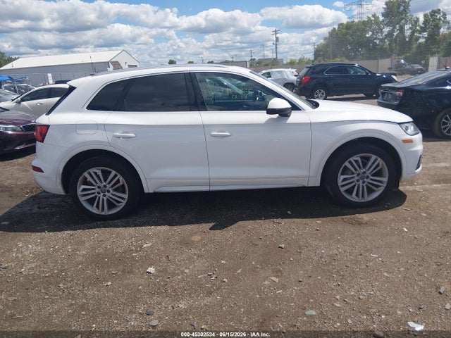 Продажа на аукционе авто 2018 Audi Q5 2.0t Premium/2.0t Tech Premium, vin: WA1BNAFY2J2135476, номер лота: 45302534