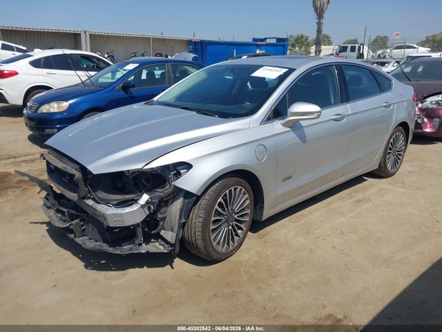 Ford Fusion Energi Se Luxury 2017 3FA6P0PU0HR379436 Image 2