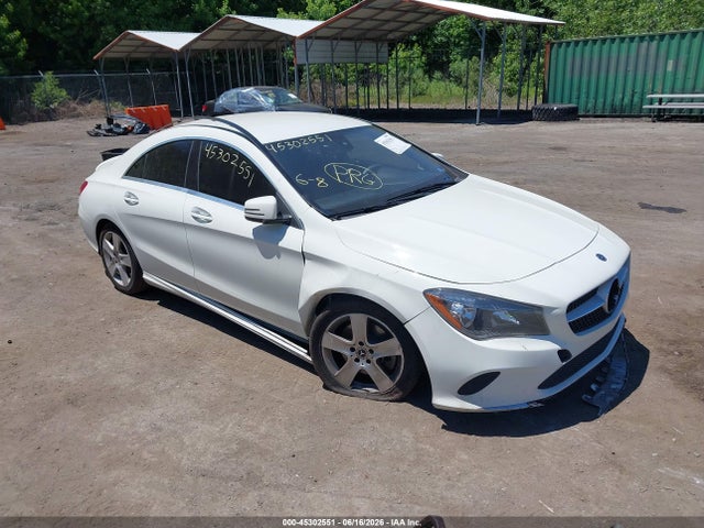 2018 Mercedes-benz Cla 250 მანქანა იყიდება აუქციონზე, vin: WDDSJ4EB5JN531793, აუქციონის ნომერი: 45302551