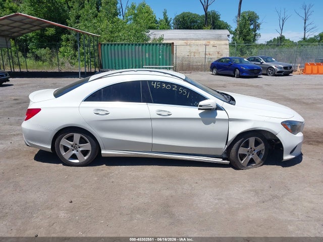 45302551 :رقم المزاد ، WDDSJ4EB5JN531793 vin ، 2018 Mercedes-benz Cla 250 مزاد بيع
