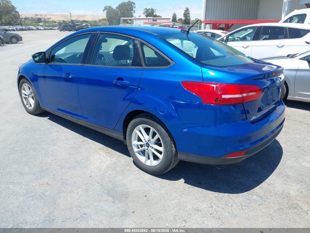 Ford FOCUS SE 2018 1FADP3F21JL328606 Image 3
