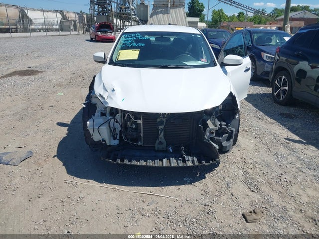 3N1AB7AP0JL639358 Nissan SENTRA SV