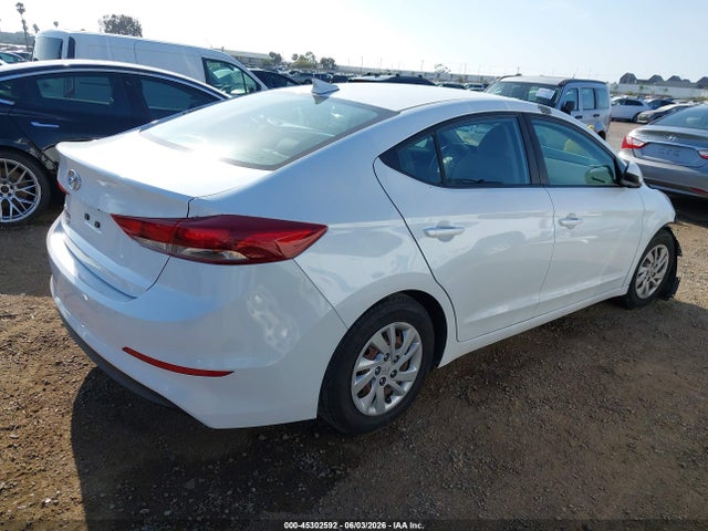Hyundai ELANTRA SE 2017 5NPD74LF4HH161101 Image 4