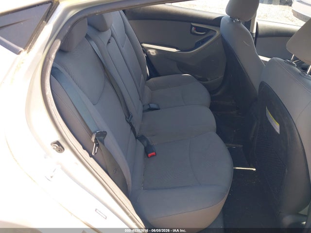 2016 Hyundai Elantra Se მანქანა იყიდება აუქციონზე, vin: 5NPDH4AE6GH797704, აუქციონის ნომერი: 45302616