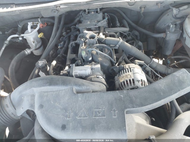 Продаж на аукціоні авто 2003 Chevrolet Avalanche 1500, vin: 3GNEK13T53G198240, номер лоту: 45302630