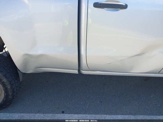 1GC2KUEG0FZ540680 Chevrolet Silverado 2500hd Wt