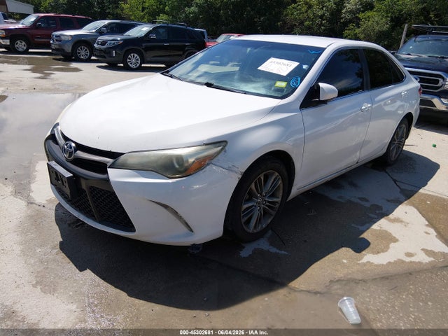 Aukcja sprzedaży 2015 Toyota Camry Se, vin: 4T1BF1FK0FU951561, numer aukcji: 45302681
