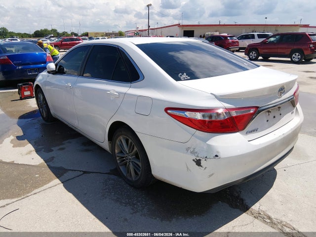 Aukcja sprzedaży 2015 Toyota Camry Se, vin: 4T1BF1FK0FU951561, numer aukcji: 45302681