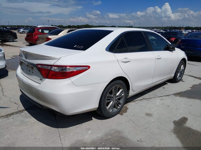 Aukcja sprzedaży 2015 Toyota Camry Se, vin: 4T1BF1FK0FU951561, numer aukcji: 45302681