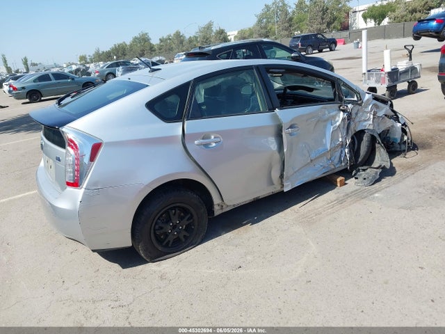 Toyota Prius Four 2015 JTDKN3DU7F0460919 Image 4