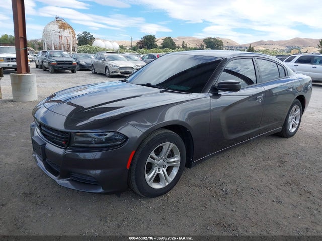 2C3CDXBG3LH155232 Dodge Charger Sxt Rwd