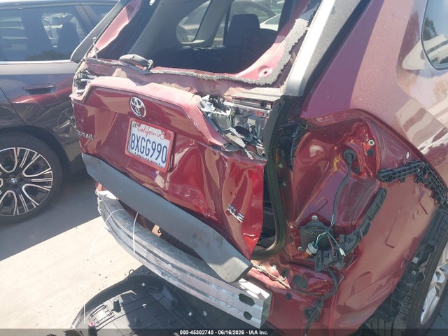 2T3W1RFV9MW159213 Toyota Rav4 Xle