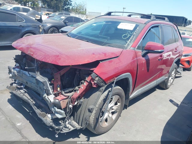 2T3W1RFV9MW159213 Toyota Rav4 Xle