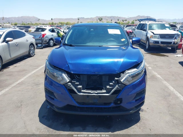 JN1BJ1AV0MW302934 Nissan Rogue Sport S Fwd Xtronic Cvt