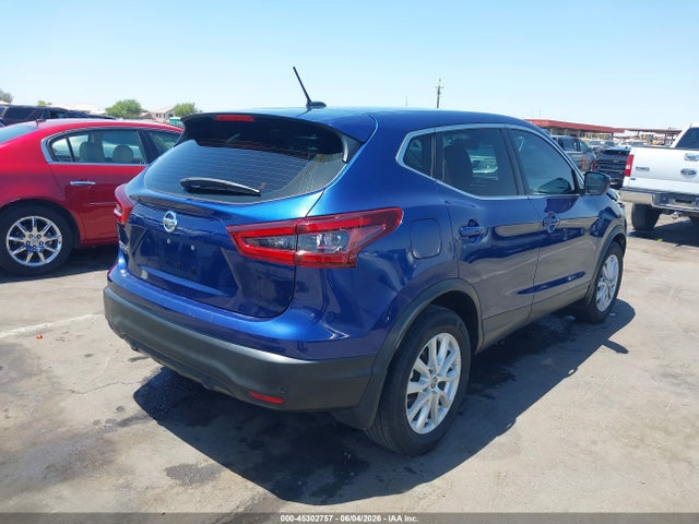 JN1BJ1AV0MW302934 Nissan Rogue Sport S Fwd Xtronic Cvt