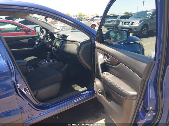 JN1BJ1AV0MW302934 Nissan Rogue Sport S Fwd Xtronic Cvt