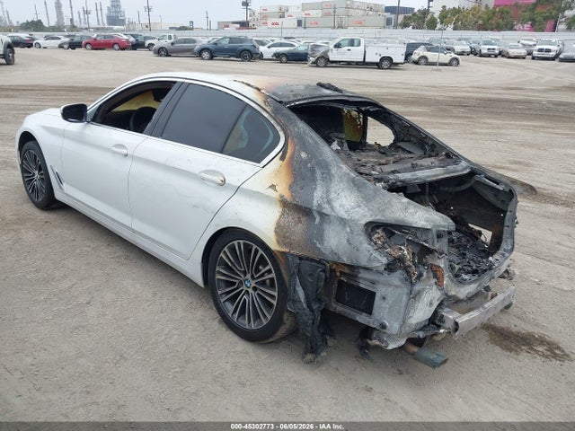 BMW 530I 2019 WBAJA5C57KWW31833 Image 3