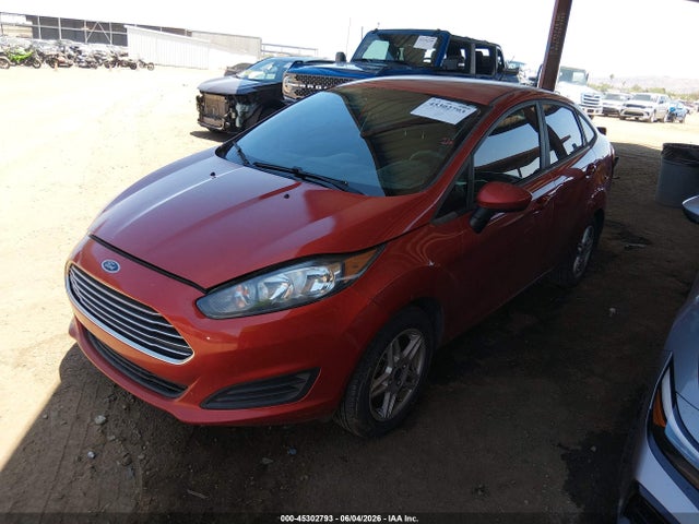 Ford FIESTA SE 2018 3FADP4BJ7JM142974 Image 2