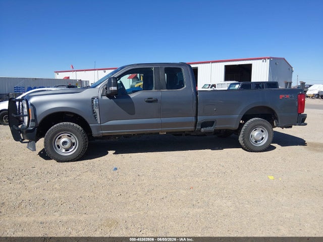 1FT7X2BA0PED83284 Ford F-250 Xl