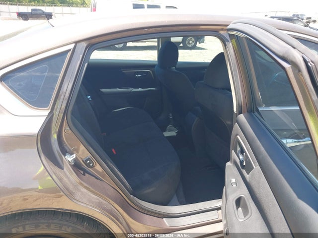 Продажа на аукционе авто 2015 Nissan Altima 2.5 S, vin: 1N4AL3AP8FC125642, номер лота: 45302818