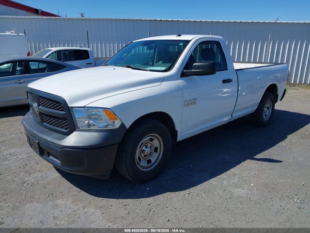 45302826 :رقم المزاد ، 3C6JR6DG8JG255407 vin ، 2018 Ram 1500 Tradesman  4x2 8' Box مزاد بيع