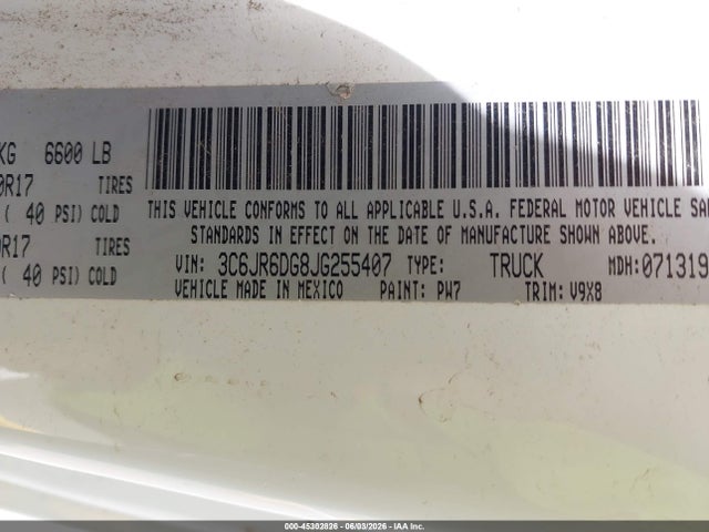 45302826 :رقم المزاد ، 3C6JR6DG8JG255407 vin ، 2018 Ram 1500 Tradesman  4x2 8' Box مزاد بيع