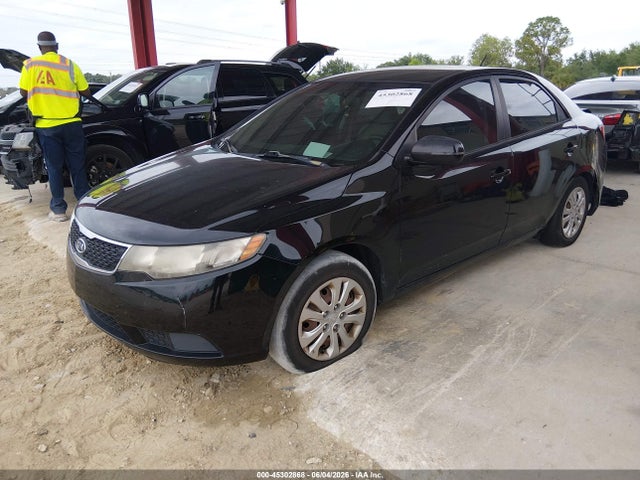 45302868 :رقم المزاد ، KNAFU4A26D5712802 vin ، 2013 Kia Forte Ex مزاد بيع
