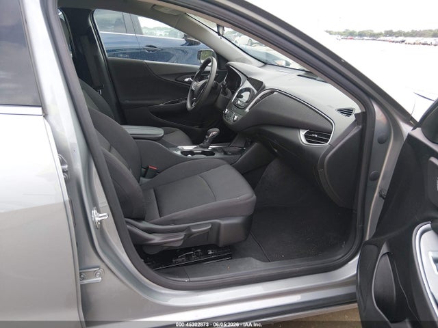 1G1ZD5ST6SF134200 Chevrolet Malibu Fwd 1lt