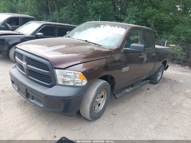 45302893 :رقم المزاد ، 1C6RR7FG9FS660178 vin ، 2015 Ram 1500 Tradesman مزاد بيع
