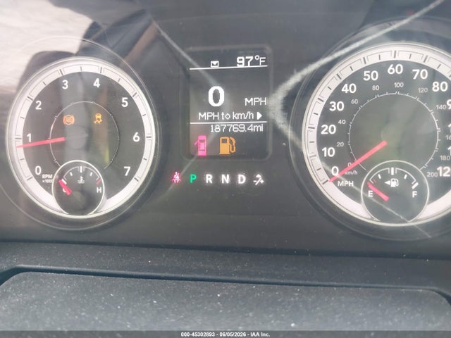 45302893 :رقم المزاد ، 1C6RR7FG9FS660178 vin ، 2015 Ram 1500 Tradesman مزاد بيع