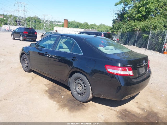2011 Toyota Camry Le მანქანა იყიდება აუქციონზე, vin: 4T1BF3EK4BU182327, აუქციონის ნომერი: 45302904