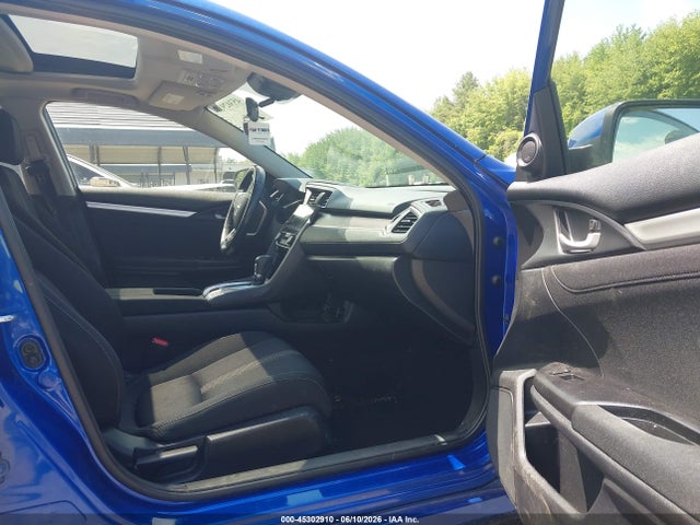 45302910 :رقم المزاد ، JHMFC1F46JX043637 vin ، 2018 Honda Civic Ex-t مزاد بيع