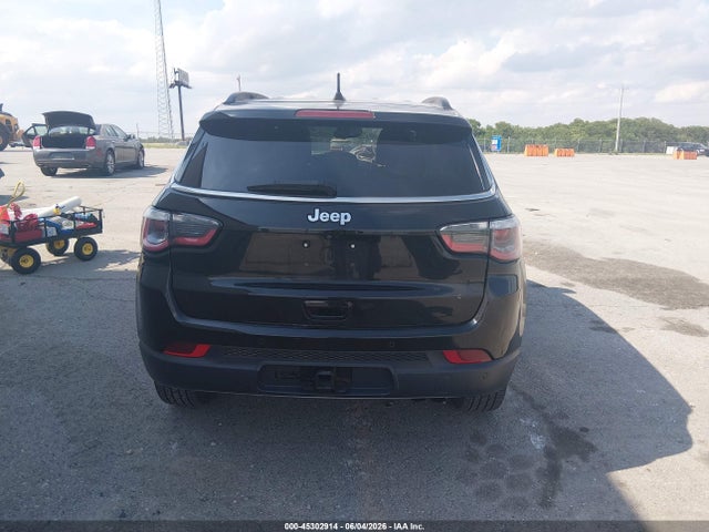 Jeep New Compass Limited 4x4 2017 3C4NJDCB3HT632061 Image 16