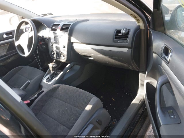 45302936 :رقم المزاد ، 3VWMZ81K29M301852 vin ، 2009 Volkswagen Jetta 2.5l S مزاد بيع