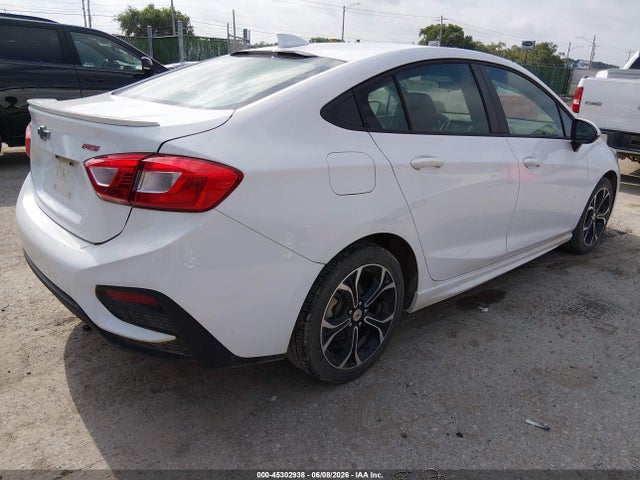 Chevrolet CRUZE LT 2019 1G1BE5SM6K7122808 Image 4
