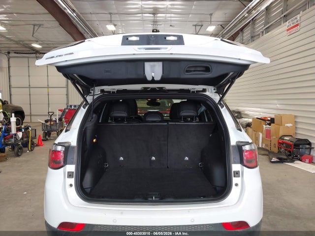 45303010 :رقم المزاد ، 3C4NJDCN5TT188376 vin ، 2026 Jeep Compass Limited Altitude مزاد بيع