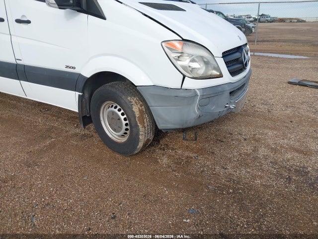 Aukcja sprzedaży 2012 Mercedes-benz Sprinter 2500 Normal Roof, vin: WD3PE7CC8C5714782, numer aukcji: 45303026