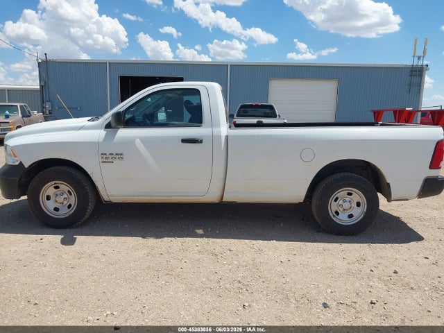 45303036 :رقم المزاد ، 3C6JR7DG2PG628729 vin ، 2023 Ram 1500 Classic Tradesman  4x4 8' Box مزاد بيع
