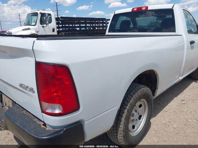 45303036 :رقم المزاد ، 3C6JR7DG2PG628729 vin ، 2023 Ram 1500 Classic Tradesman  4x4 8' Box مزاد بيع