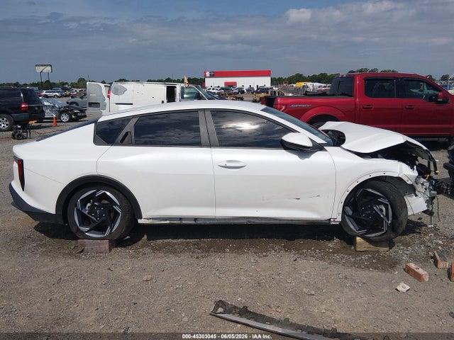 45303045 :رقم المزاد ، 3KPFU4DE5SE160283 vin ، 2025 Kia K4 Ex مزاد بيع