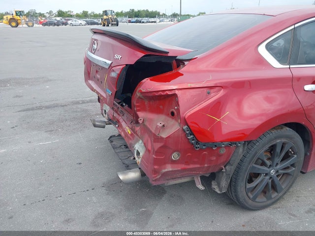 2017 Nissan Altima 2.5 Sr მანქანა იყიდება აუქციონზე, vin: 1N4AL3AP2HC236545, აუქციონის ნომერი: 45303069