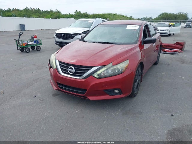 2017 Nissan Altima 2.5 Sr მანქანა იყიდება აუქციონზე, vin: 1N4AL3AP2HC236545, აუქციონის ნომერი: 45303069