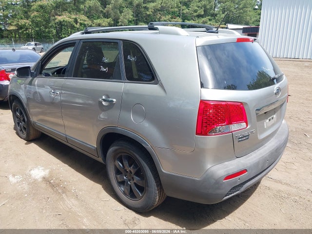 2013 Kia Sorento Lx მანქანა იყიდება აუქციონზე, vin: 5XYKT4A63DG374693, აუქციონის ნომერი: 45303095
