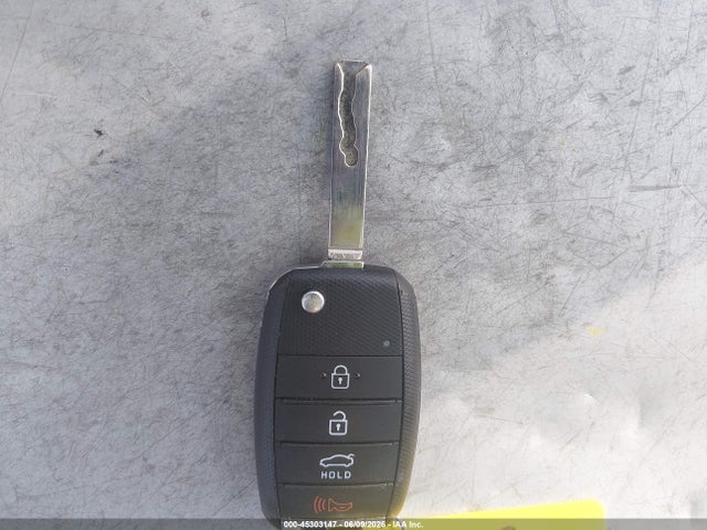 2020 Kia Optima Lx მანქანა იყიდება აუქციონზე, vin: 5XXGT4L33LG421622, აუქციონის ნომერი: 45303147