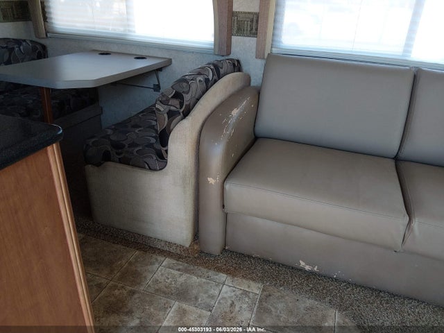 Aukcja sprzedaży 2011 Ford F53, vin: 1F66F5DYXB0A04343, numer aukcji: 45303193