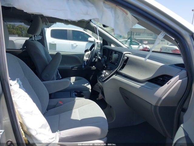 2020 Toyota Sienna Le მანქანა იყიდება აუქციონზე, vin: 5TDKZ3DC4LS022895, აუქციონის ნომერი: 45303198