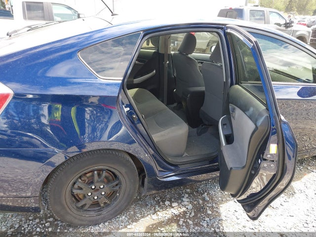 Toyota Prius Two 2014 JTDKN3DU8E1740874 Image 8