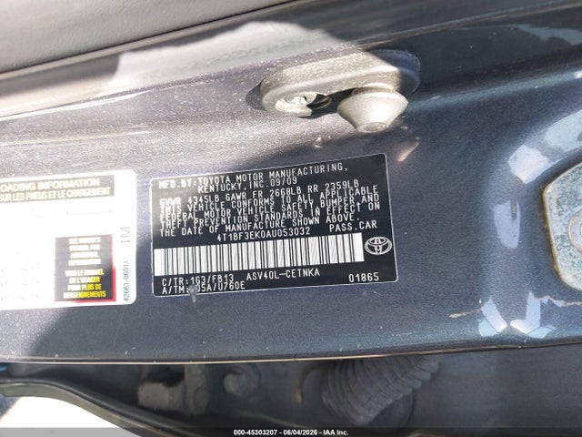 45303207 :رقم المزاد ، 4T1BF3EK0AU053032 vin ، 2010 Toyota Camry Le مزاد بيع